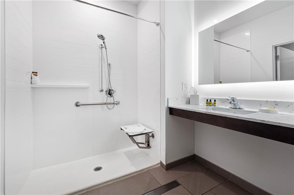 Best Western Plus New Richmond Inn & Suites Номер фото